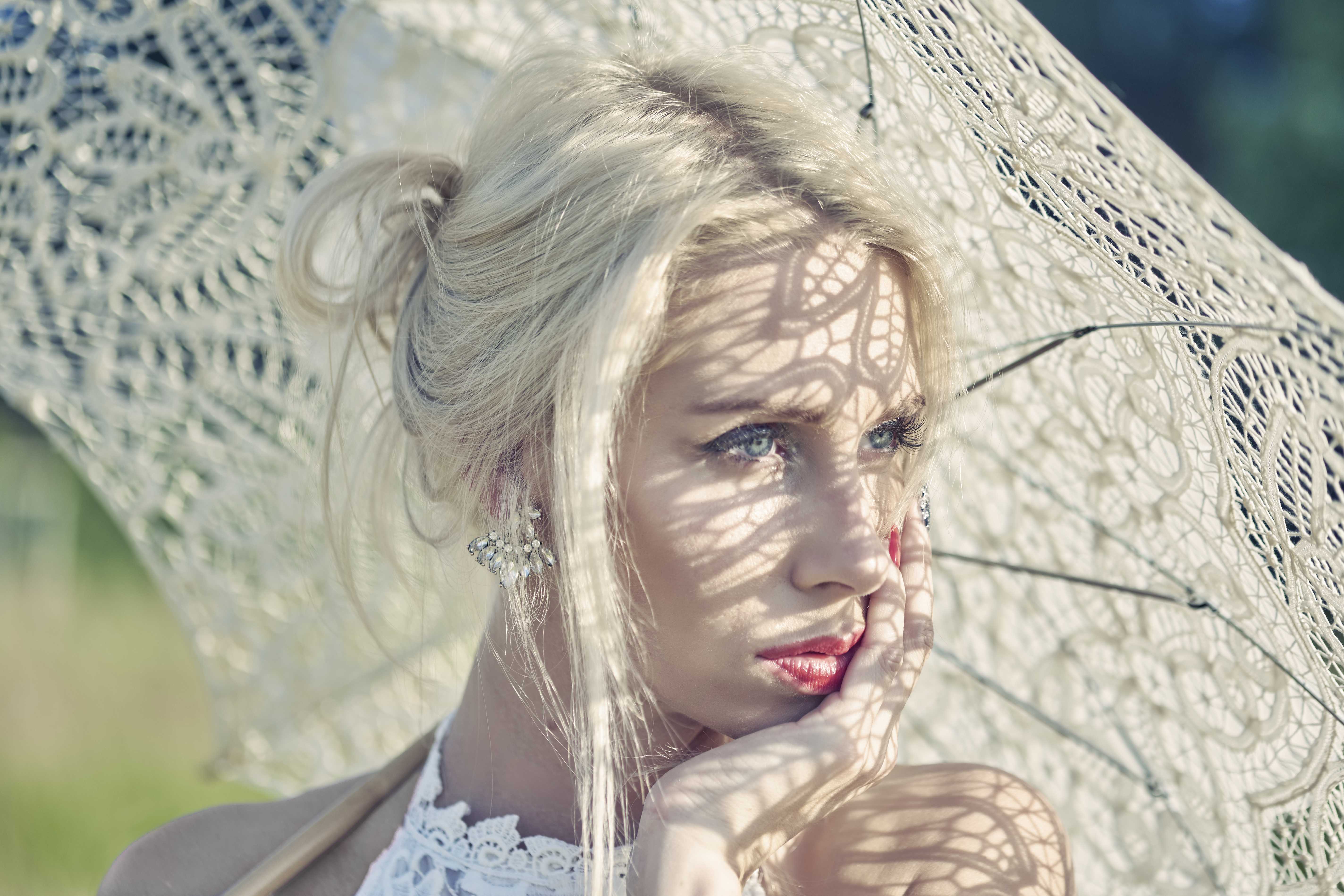 NINA - FOTOKONTAKT - SPOLUPRACUJÍCÍ MODELKY