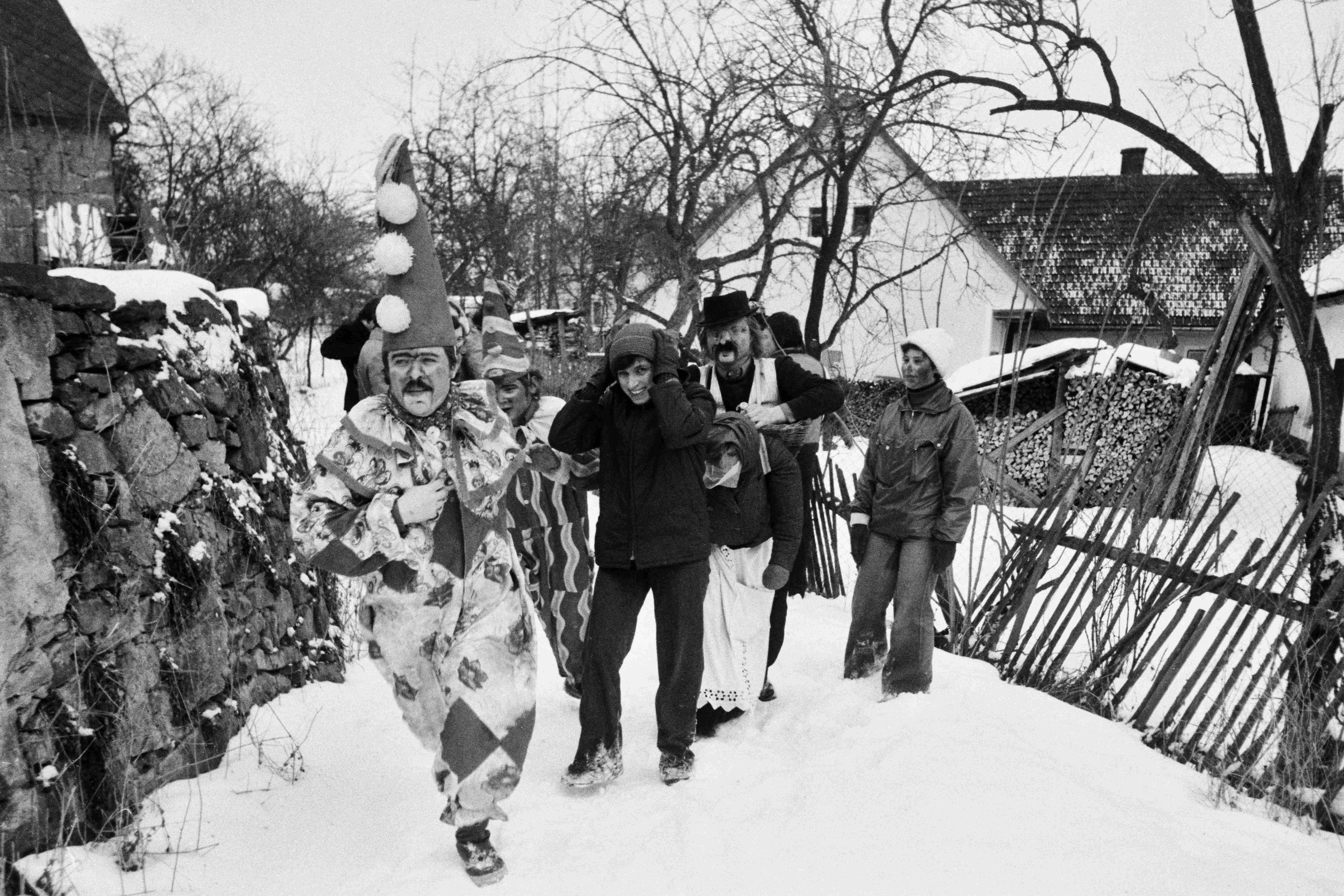 VYSTAVA MASOPUSTY FRANTISEK ZEMEN - PROJEKTY - FOTOKONTAKT.CZ