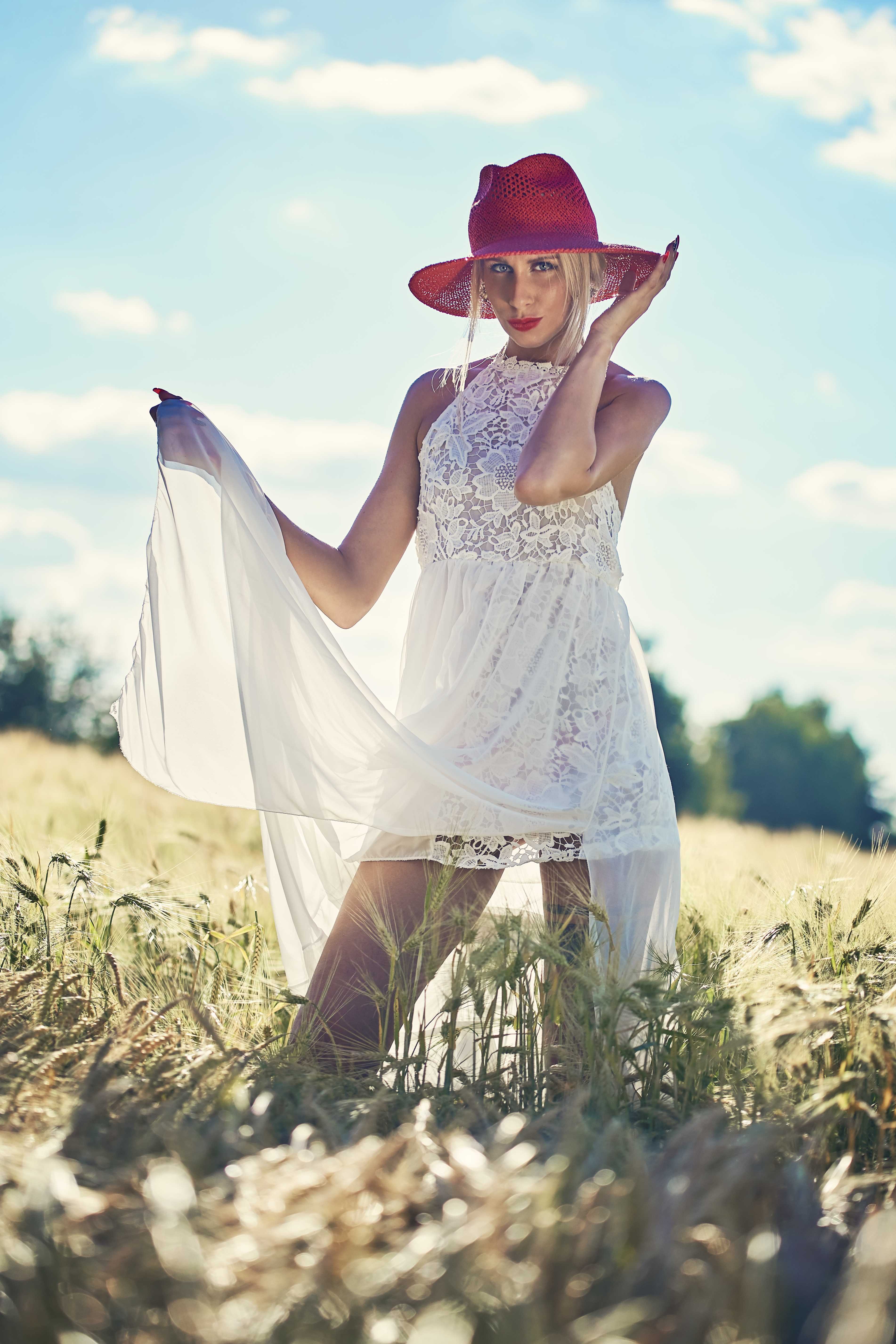 NINA - FOTOKONTAKT - SPOLUPRACUJÍCÍ MODELKY